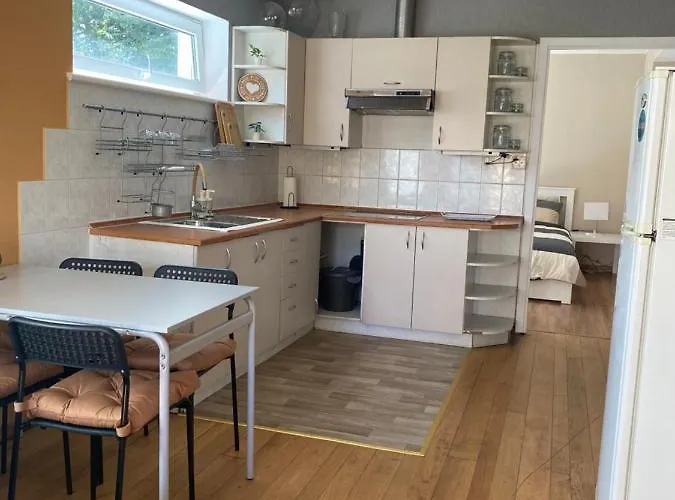 Holiday House Vecaki